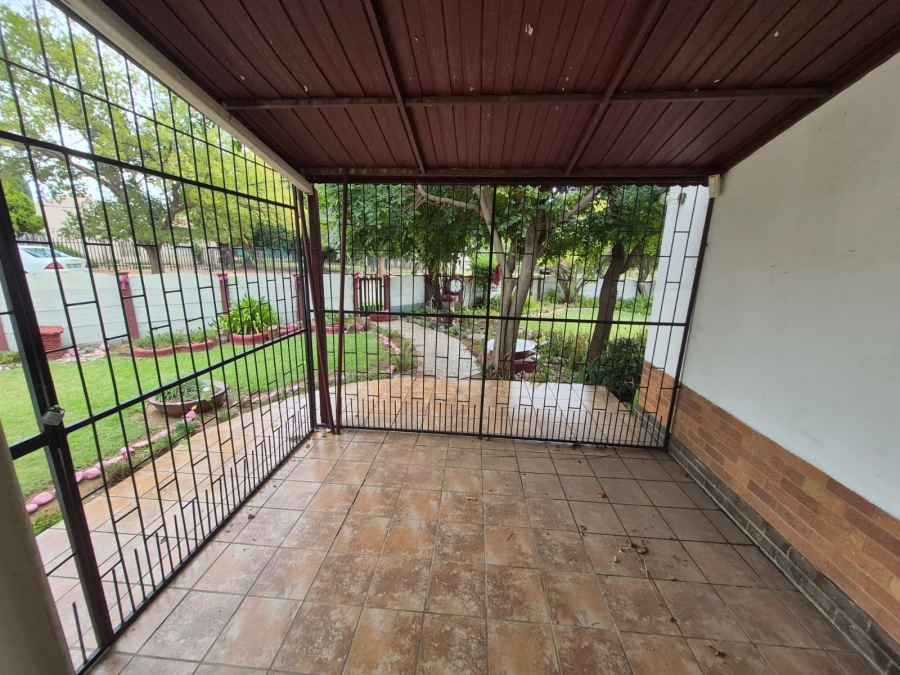 5 Bedroom Property for Sale in Vredefort Free State